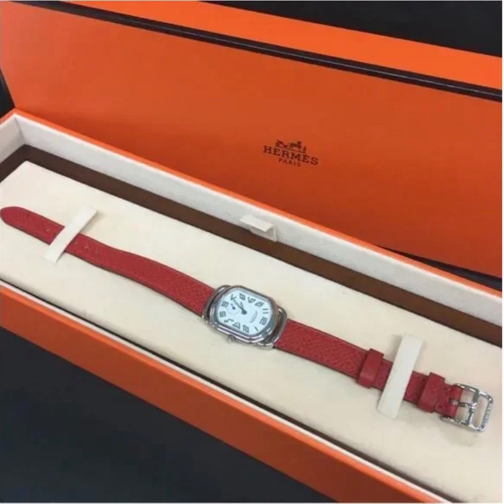 Hermes Rallye RA2.210 Silver Tone Red Leather Quartz Ladies Watch With Box